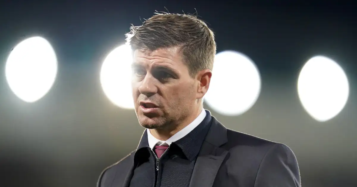 Watch: Gerrard has cheeky Man Utd dig at Owen after Anfield return